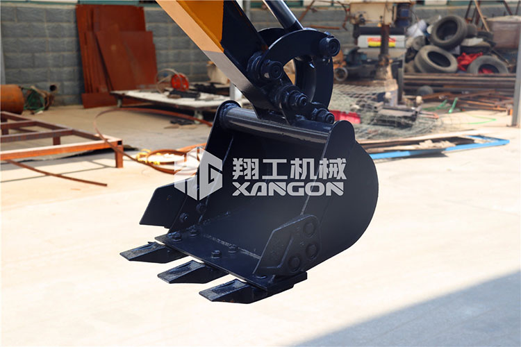 小型挖掘機(jī) 小型挖掘機(jī)