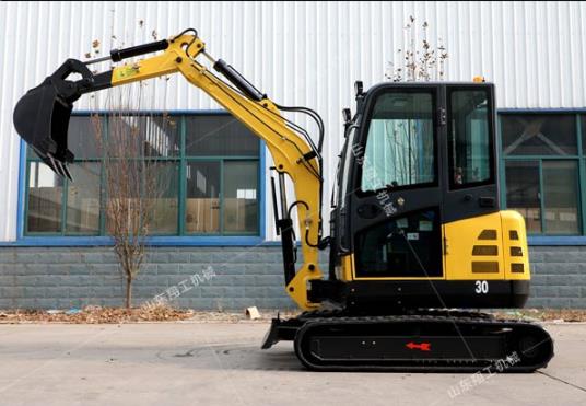 小型挖掘機 小型挖掘機